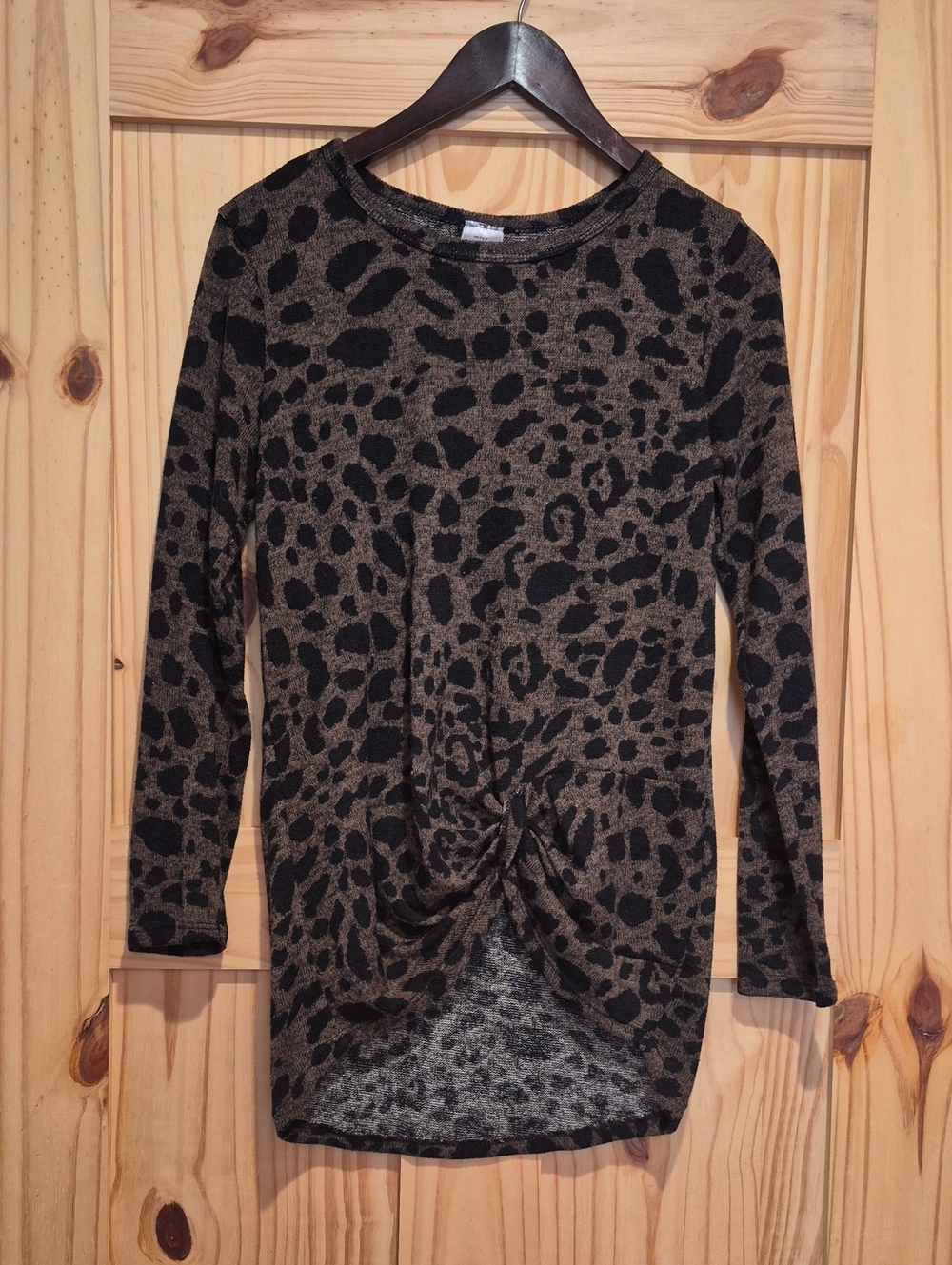 Leopard Print Twist-Front Long Sleeve Top - Black & Brown